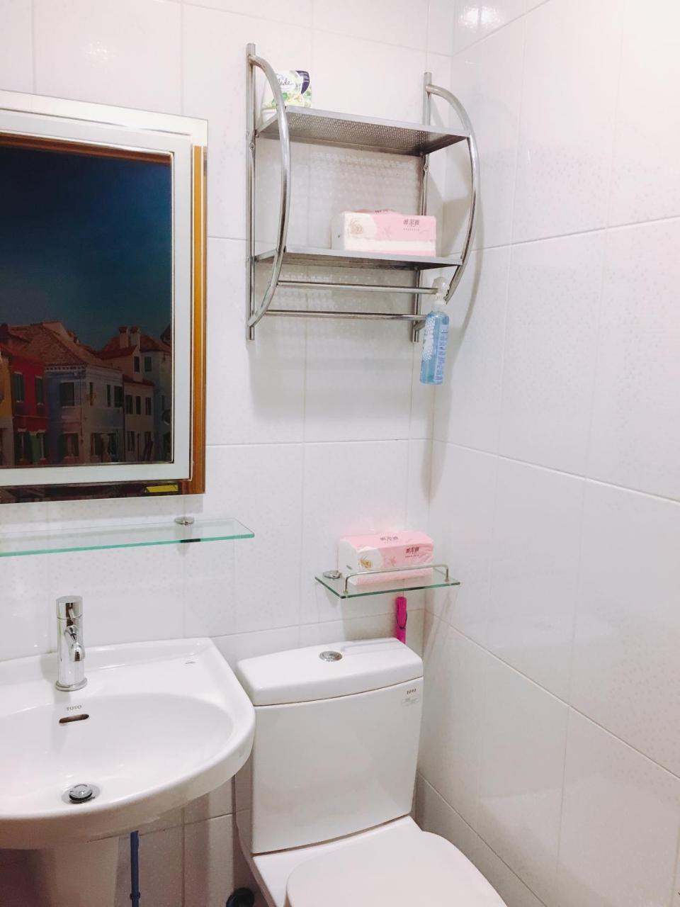 斑比bambi Hotel Тайнан Екстериор снимка